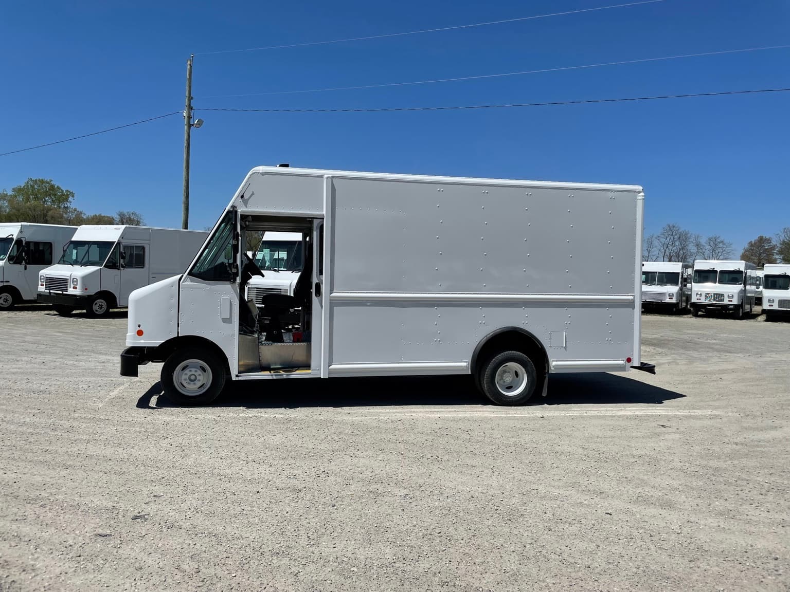 P700 Step Van